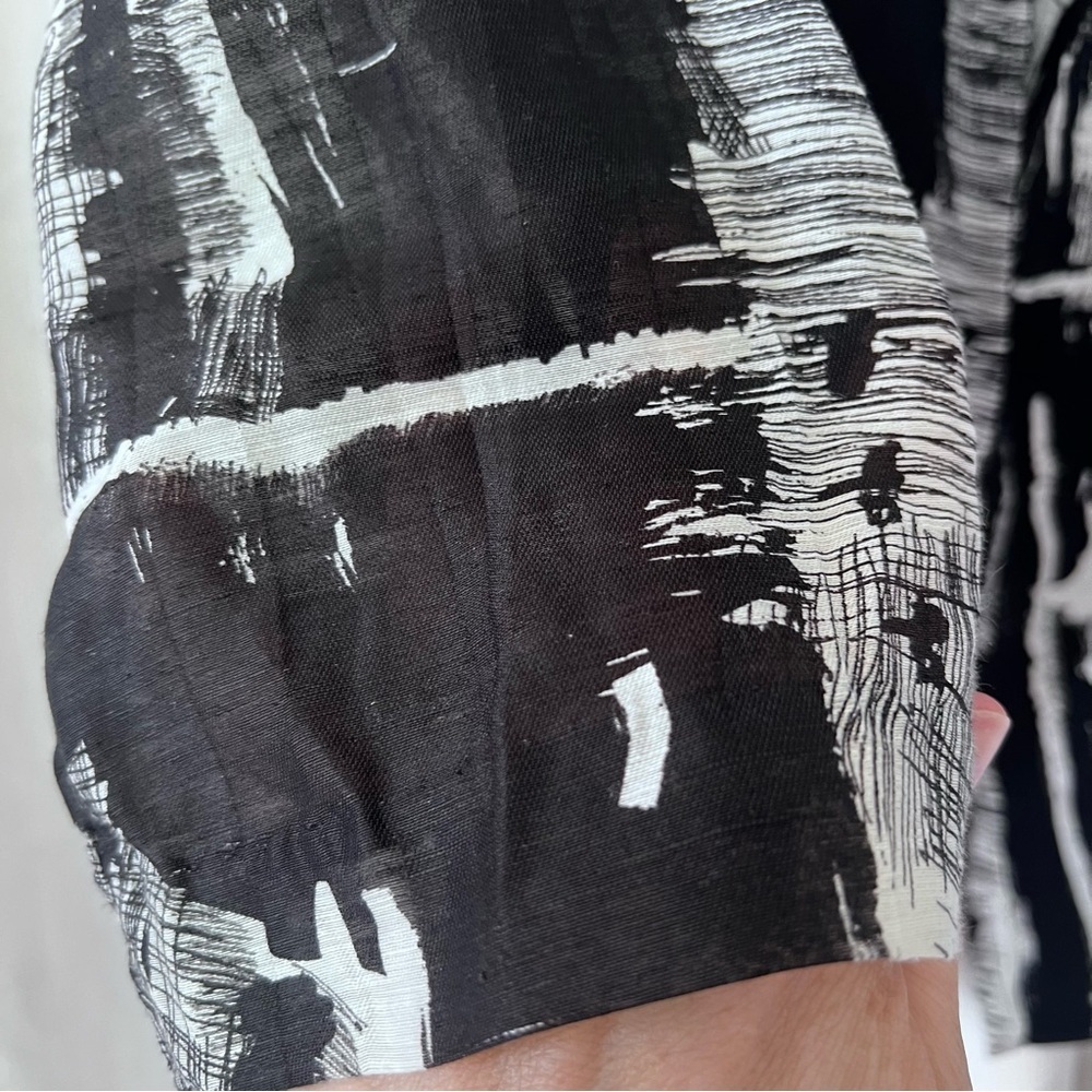 Chicos Linen Abstract Art to Wear Jacket Black and White size XL - Picture 9 of 12